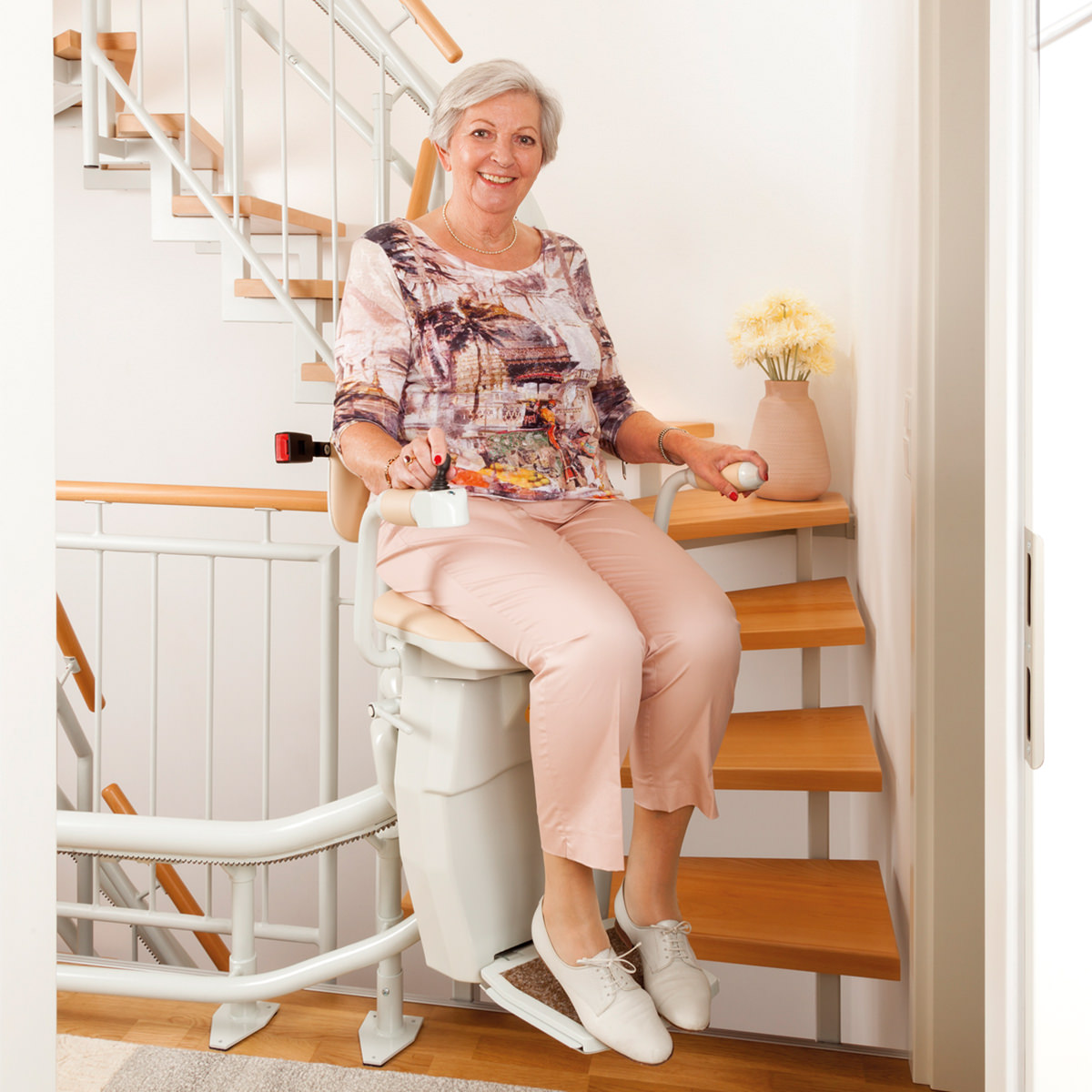 curve stairlift Hawle-Los Angeles stair chairlift
